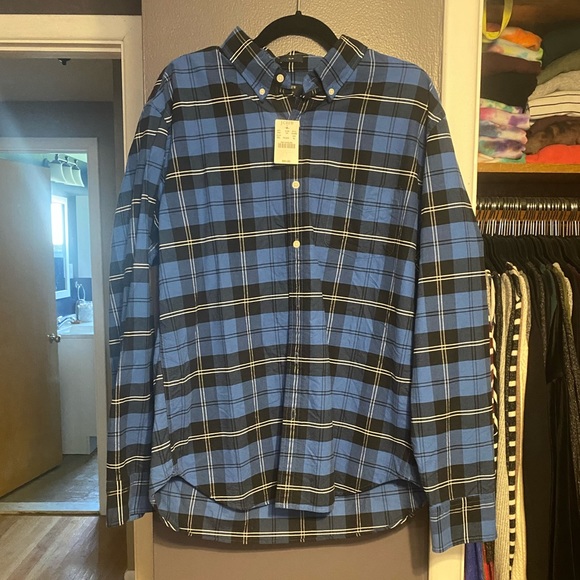 Men’s Button Down Dress Shirt